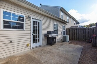 1101 Downs Blvd, Unit Apt 117 in Franklin, TN - Building Photo - Building Photo