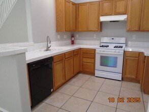 2524 Rabbit Ridge Ct in Palmdale, CA - Building Photo - Building Photo