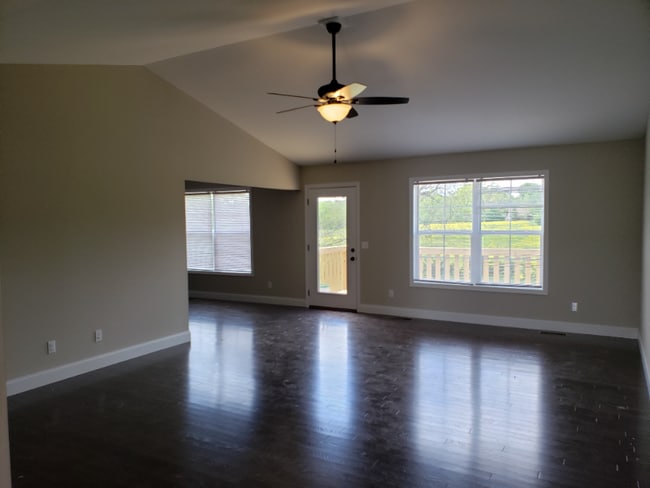 503 Holladay Rd in Cookeville, TN - Building Photo - Building Photo