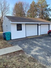 114 School St in North Brookfield, MA - Building Photo - Building Photo