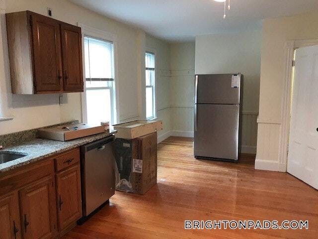 36 Shannon St in Boston, MA - Building Photo - Building Photo