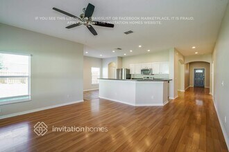 810 Coade Stone Dr in Seffner, FL - Building Photo - Building Photo