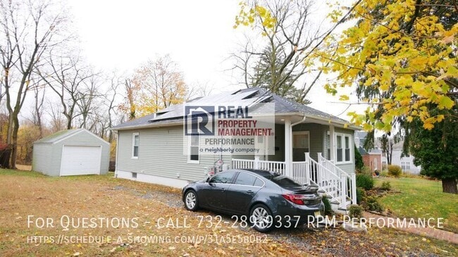 91 Locust Ave in Red Bank, NJ - Building Photo - Building Photo