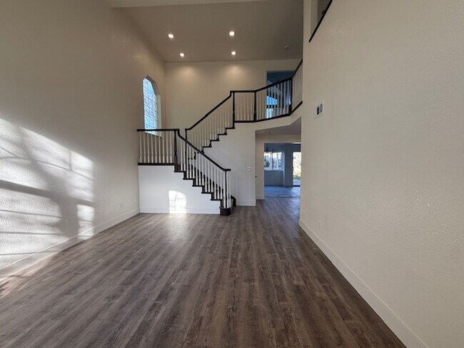 724 Bridge Creek Dr in San Ramon, CA - Building Photo - Building Photo