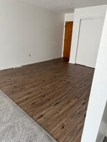 407 W Main St in Marshalltown, IA - Building Photo