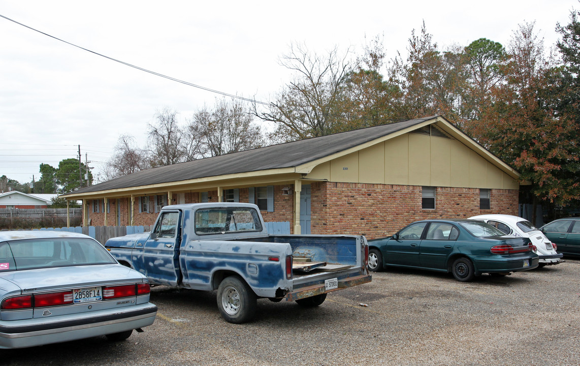 Twin Trees Apartments in Pascagoula, MS - Building Photo