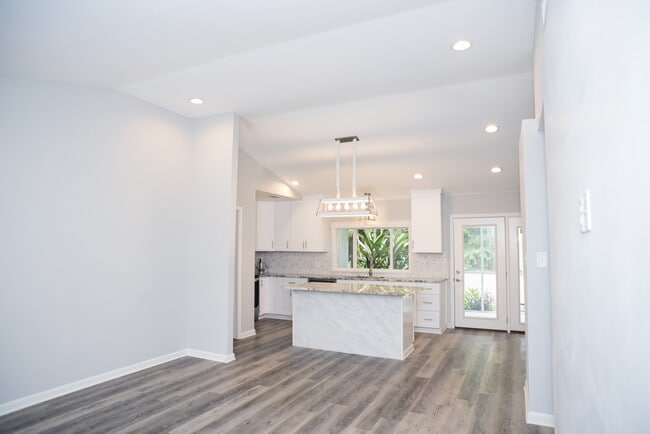 109 Walnut St in Mandeville, LA - Building Photo - Building Photo