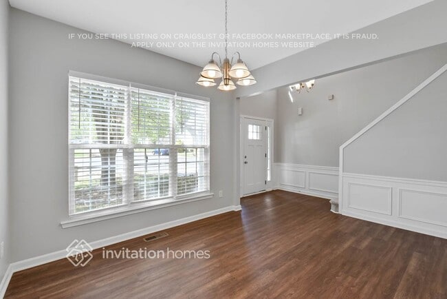 8848 Challenger Dr in Charlotte, NC - Foto de edificio - Building Photo