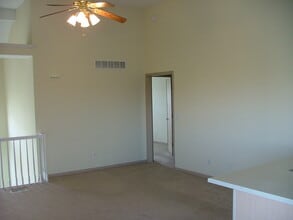 3120 Eagle Ridge Dr, Unit 3120 in Platte City, MO - Foto de edificio - Building Photo