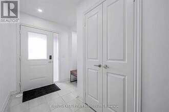 50-LOWER-50 Edinburgh Dr in Brampton, ON - Building Photo - Building Photo