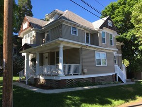 720 S Adams St in Spokane, WA - Foto de edificio - Building Photo