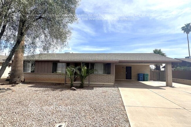 property at 1129 E Hampton Cir