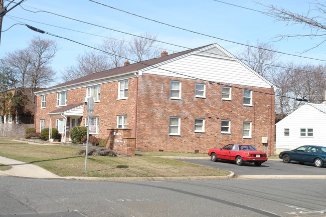 Brook Terrace in South Bound Brook, NJ - Building Photo - Building Photo