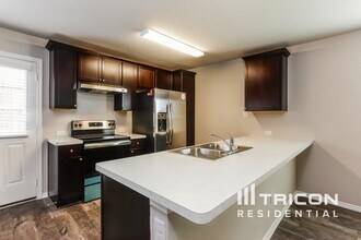 1932 Bluethroat in New Braunfels, TX - Building Photo - Building Photo