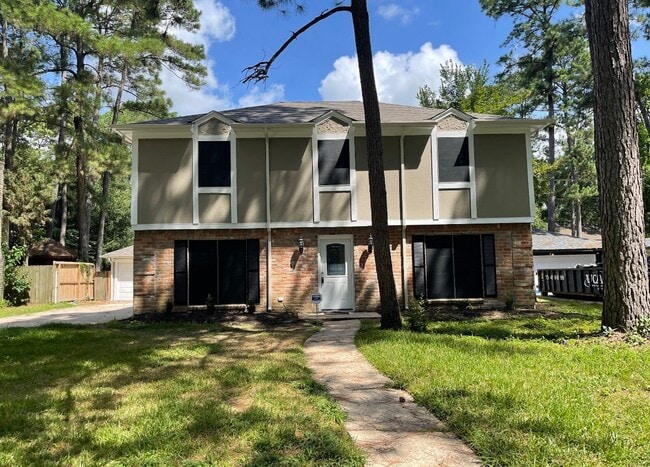 property at 2921 Roseheath Ln