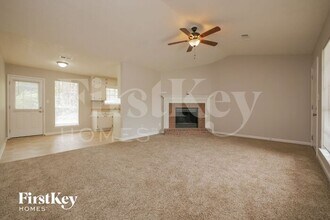 1785 Hearthstone Way in Jonesboro, GA - Building Photo - Building Photo