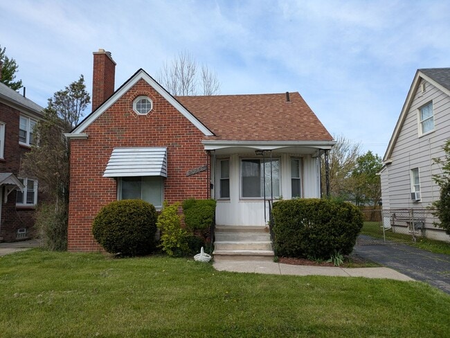 property at 20653 Washtenaw St