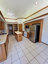 8415 Valley Creek Dr in Choctaw, OK - Building Photo - Building Photo