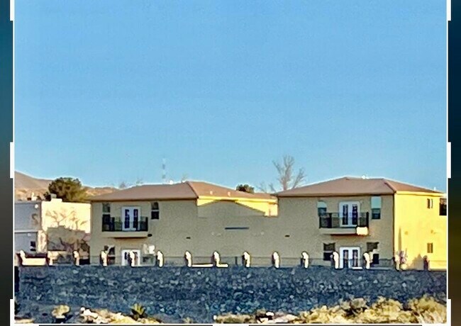 7581 Le Conte Dr in El Paso, TX - Building Photo - Building Photo