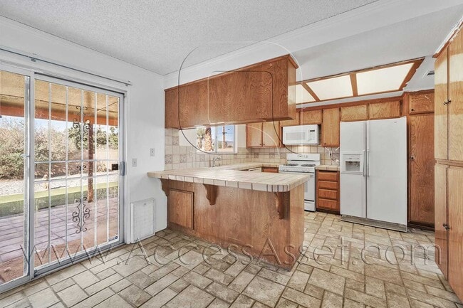 1700 Walden Ln in Hemet, CA - Building Photo - Building Photo