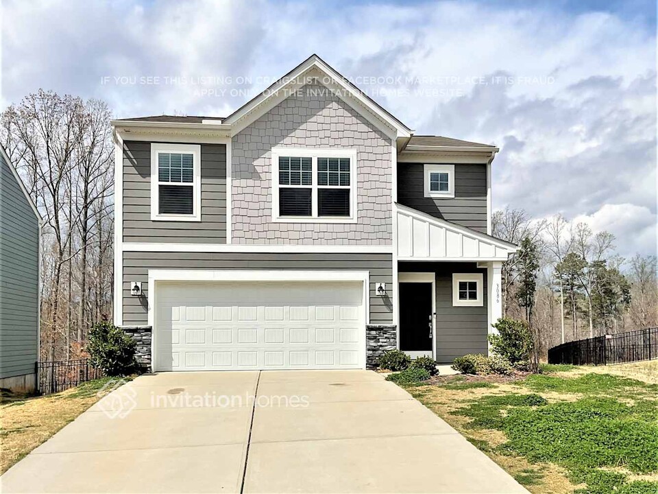 3086 Treyson Dr in Denver, NC - Building Photo