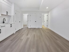 4805-4881 81 St NW in Calgary, AB - Building Photo - Building Photo