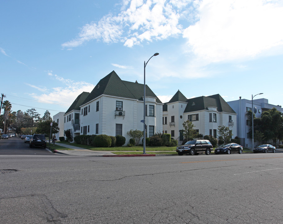 1940-1950 N Vermont Ave in Los Angeles, CA - Building Photo