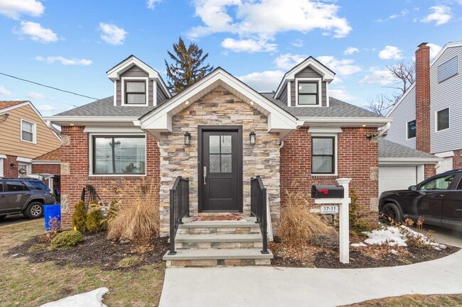 17-11 Berdan Ave in Fair Lawn, NJ - Building Photo - Building Photo