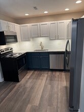 7204 S Northshore Dr in Knoxville, TN - Building Photo - Building Photo