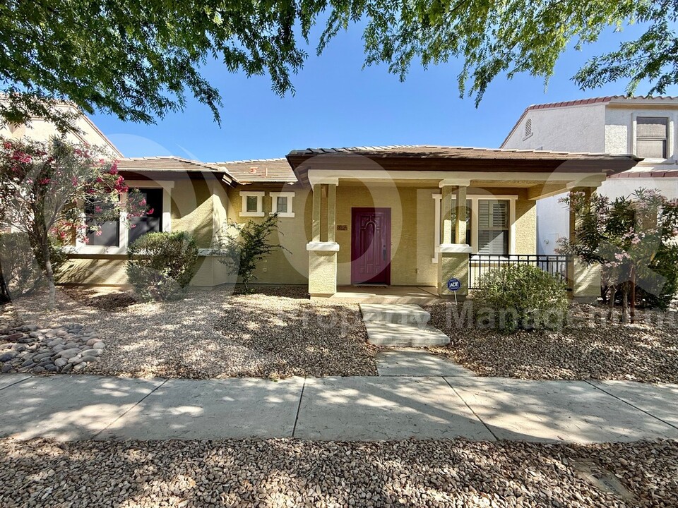 3308 E Patrick St in Gilbert, AZ - Building Photo