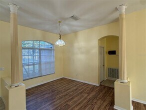 12032 Timberhill Dr in Riverview, FL - Building Photo - Building Photo