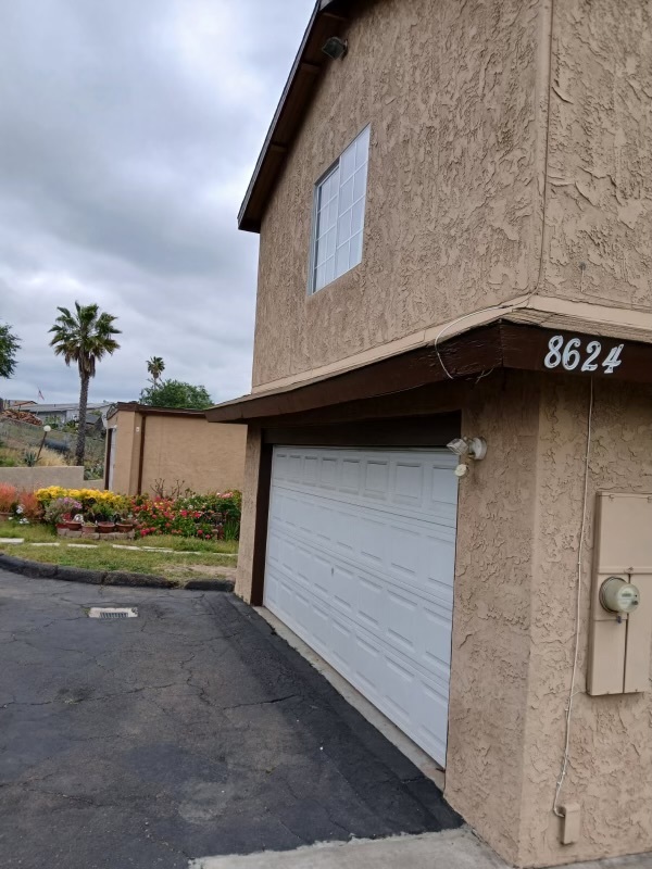 8624 Potrero St in Spring Valley, CA - Building Photo - Building Photo
