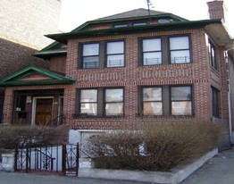 37-39 90th St in Jackson Heights, NY - Building Photo