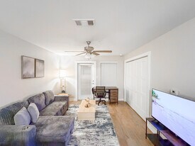 1450 N Hwy 360, Unit SI ID1507122P in Grand Prairie, TX - Building Photo