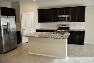 8310 Rose Petals Ln in Arcola, TX - Building Photo - Building Photo