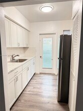 145 S Shore Dr in Miami Beach, FL - Building Photo - Building Photo