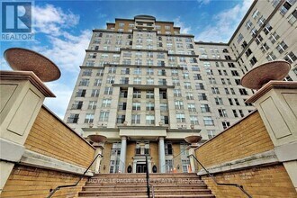 135 James St S in Hamilton, ON - Building Photo - Building Photo