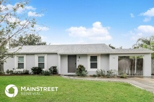 1510 Bavon Dr in Deltona, FL - Building Photo