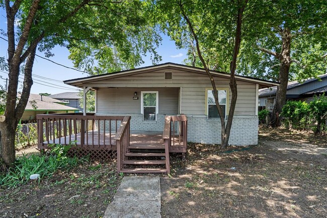 403 Blackson Ave in Austin, TX - Building Photo - Building Photo
