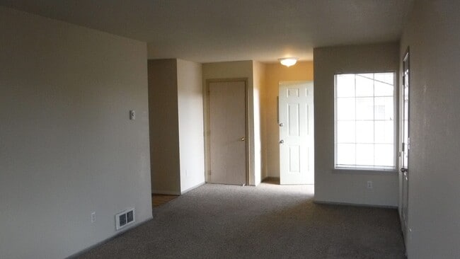 237 Cypress St in Brookings, OR - Building Photo - Building Photo