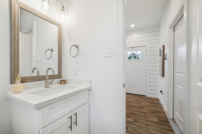 7245 Conley St in Houston, TX - Building Photo - Building Photo