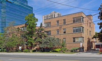 120 Sheppard Ave E in Toronto, ON - Building Photo