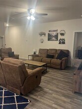 945 Ben Dr in Springtown, TX - Building Photo - Building Photo