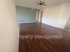 10604 Calle Merida NW in Albuquerque, NM - Building Photo - Building Photo