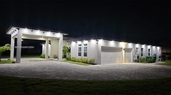 17575 SW 280th St in Homestead, FL - Building Photo