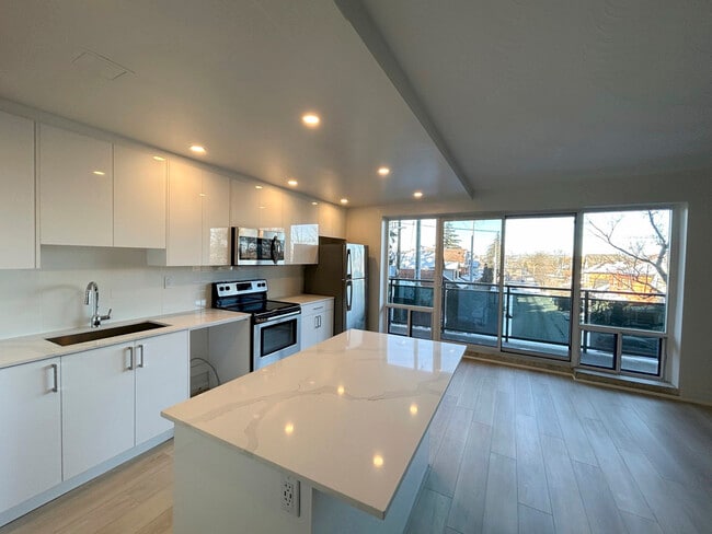 157 Pearl in Hamilton, ON - Building Photo - Building Photo