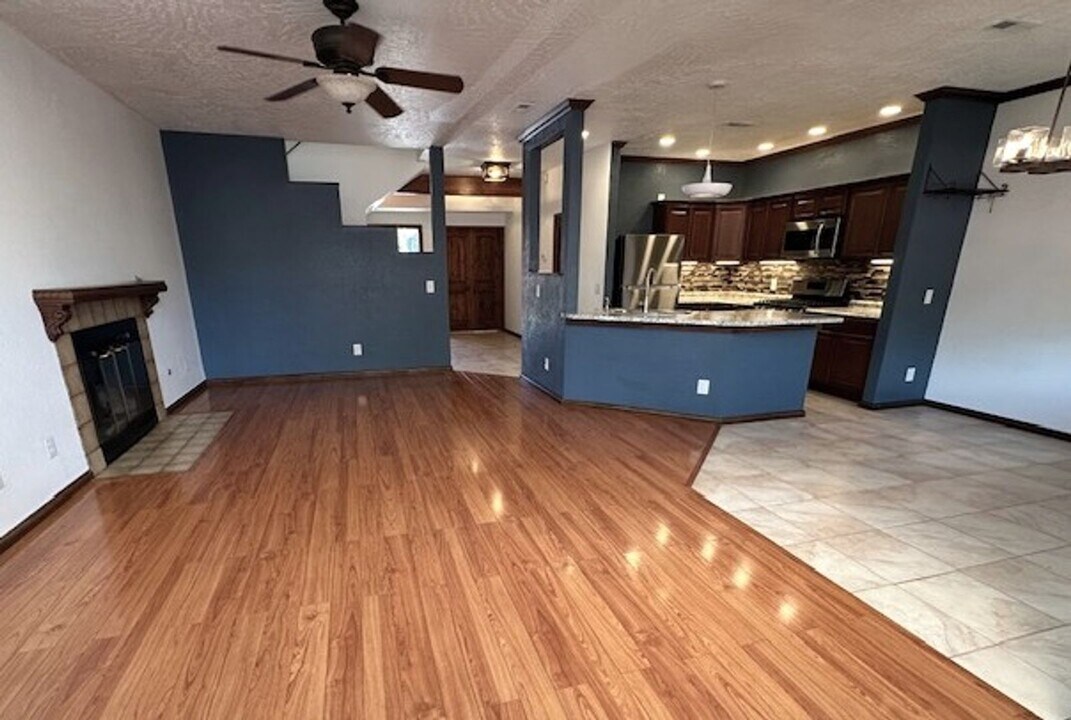 1395 Vista Montana Rd in Sedona, AZ - Building Photo