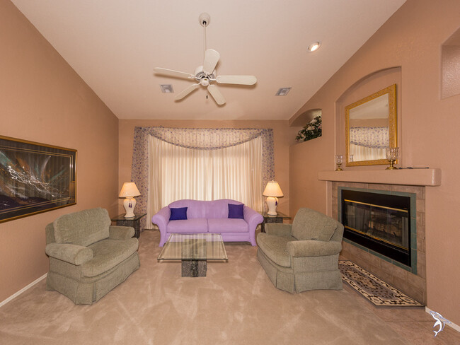 7717 E 26th St in Yuma, AZ - Foto de edificio - Building Photo