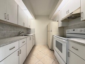 13300 SW 1st St in Pembroke Pines, FL - Building Photo - Building Photo