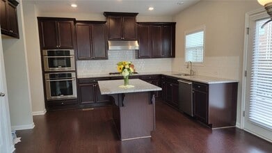 840 Sunset Park Dr in Suwanee, GA - Building Photo - Building Photo